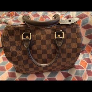 Beautiful in excellent condition Speedy 25 in Damier Ebene